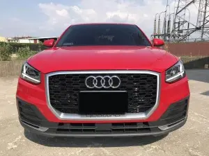 SQ2 RSQ2 front bumper grille for Audi Q2 Q2L 2018-2020 center honeycomb grill quattro