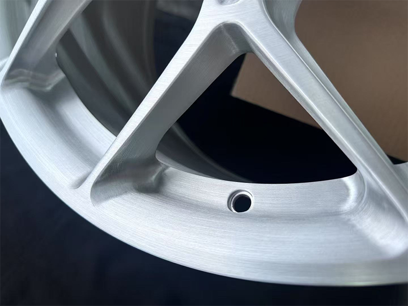 When 24 Audi A7 "put on" N-zero UF-29 wheels: an advanced journey about speed and aesthetics.