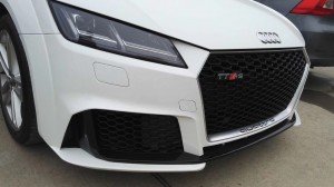 TTRS TTS facelift mesh grille for Audi TT TTS MK3 FV 8S front bumper grille 2015-2019